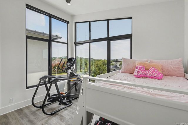 13 LISER GLN, San Antonio, TX 78257