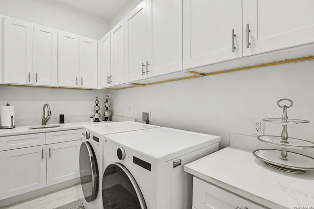 13 LISER GLN, San Antonio, TX 78257