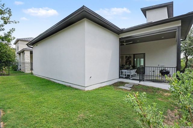 13 LISER GLN, San Antonio, TX 78257