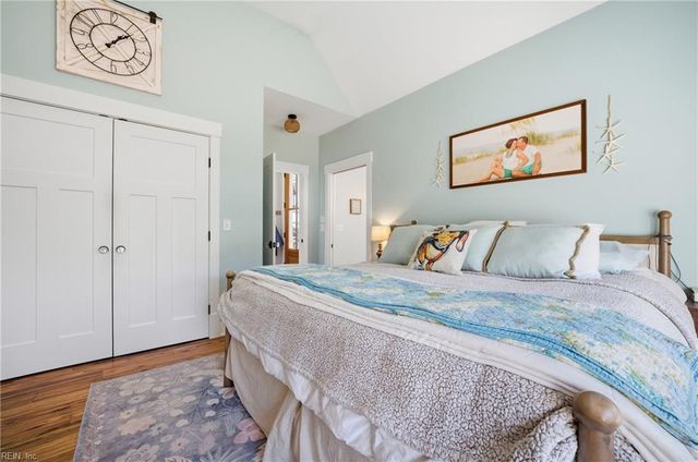 448 Sandberg LN, Cardinal, VA 23025