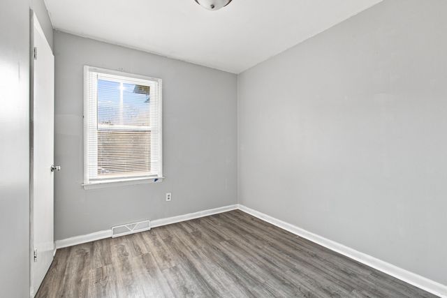 350 Clark Road, Gary, IN 46406
