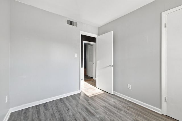 350 Clark Road, Gary, IN 46406