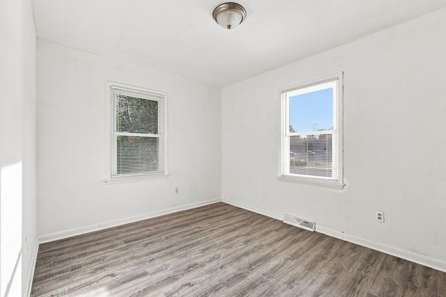 350 Clark Road, Gary, IN 46406