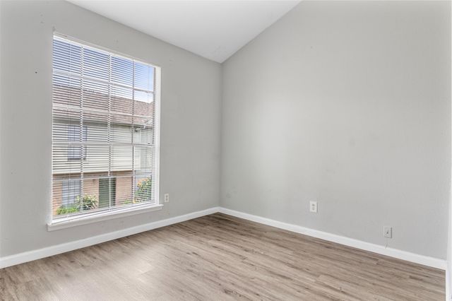 8713 Village Of Fondren Drive 8713, Houston, TX 77071