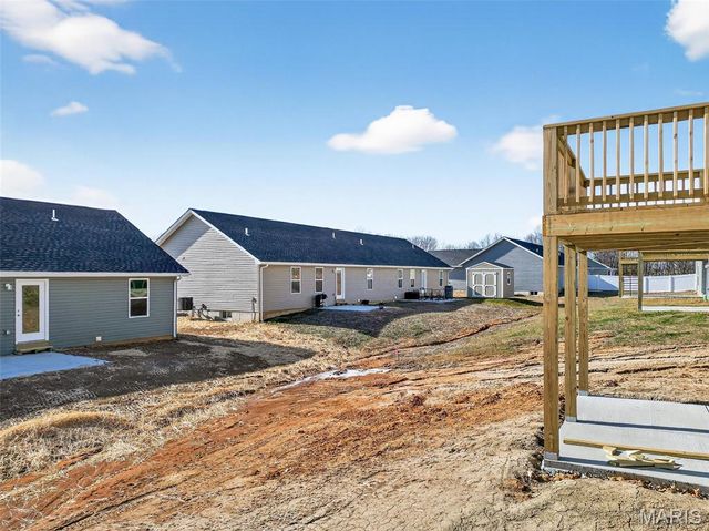 278 Railroad, Moscow Mills, MO 63362