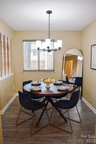 7526 Holly Grove Court, Charlotte, NC 28227