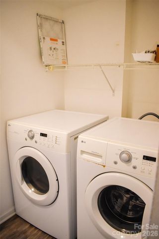 7526 Holly Grove Court, Charlotte, NC 28227