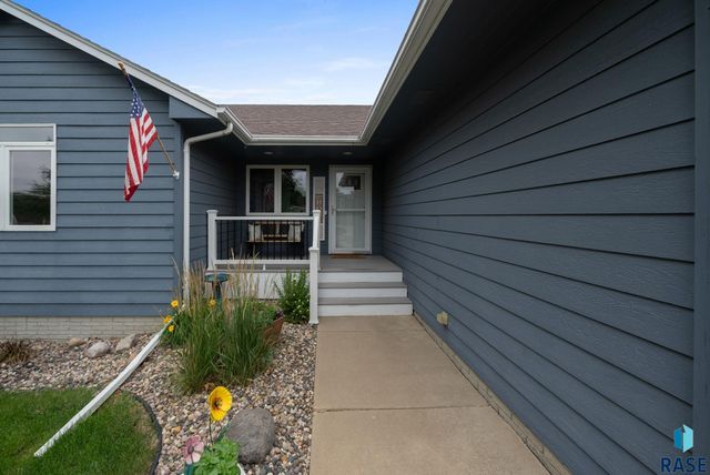 3604 W 90th St, Sioux Falls, SD 57108