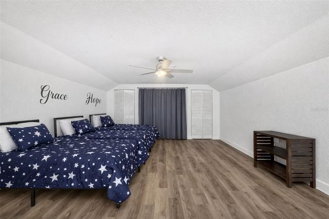 1049 HARBOUR GLEN PLACE, Punta Gorda, FL 33983