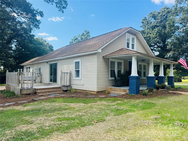 7660 Pop Basinger Road, Rockwell, NC 28138