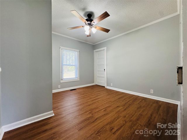 7660 Pop Basinger Road, Rockwell, NC 28138