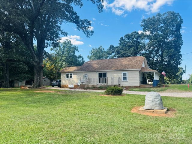 7660 Pop Basinger Road, Rockwell, NC 28138