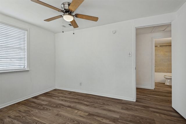 227 S Justin Avenue, Dallas, TX 75211