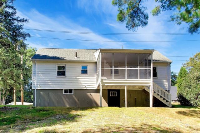 1156 Washington St, Walpole, MA 02081