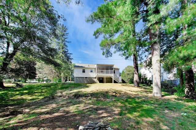 1156 Washington St, Walpole, MA 02081