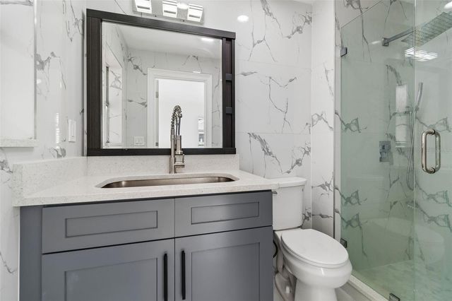 5803 TAMPA SHORES BOULEVARD, Tampa, FL 33615