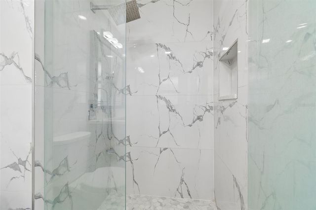 5803 TAMPA SHORES BOULEVARD, Tampa, FL 33615