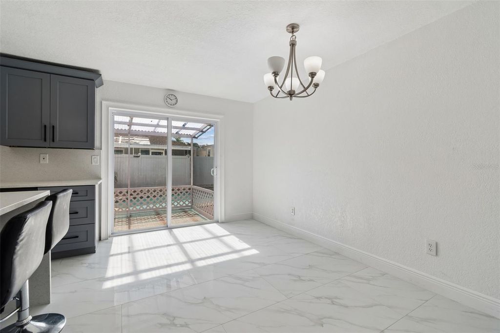 Image 11 of property listing at 5803 TAMPA SHORES BOULEVARD, Tampa, FL 33615