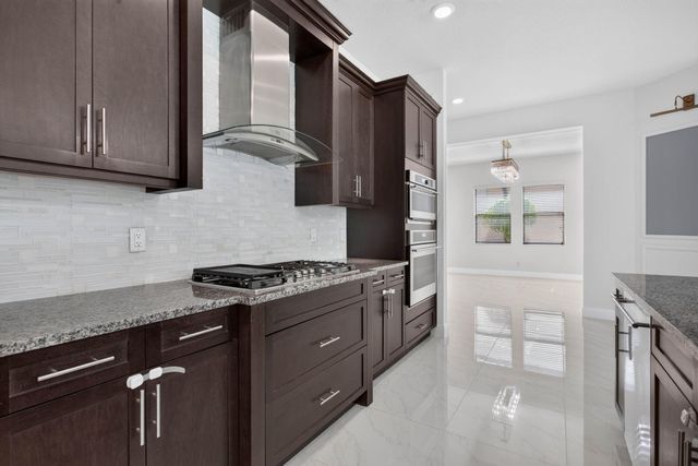 11760 E EASTLAKE Court, Parkland, FL 33076