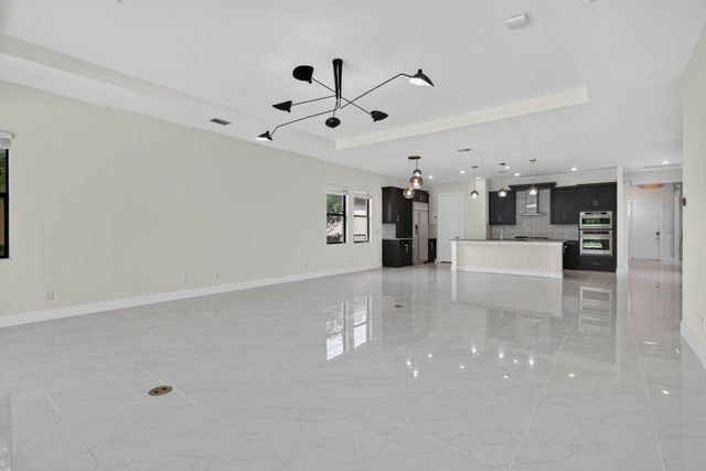 11760 E EASTLAKE Court, Parkland, FL 33076