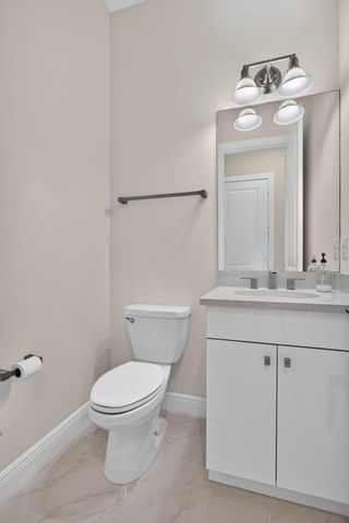11760 E EASTLAKE Court, Parkland, FL 33076