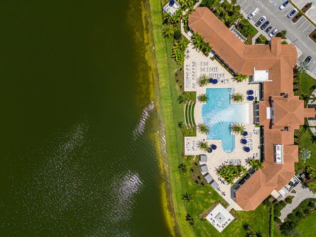 11760 E EASTLAKE Court, Parkland, FL 33076