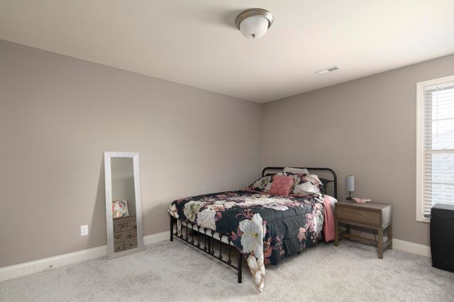 170 Oxford Landing Drive, Georgetown, KY 40324