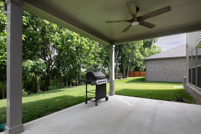 170 Oxford Landing Drive, Georgetown, KY 40324