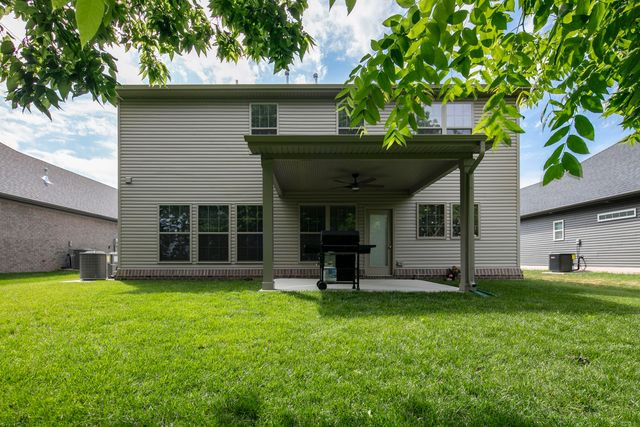 170 Oxford Landing Drive, Georgetown, KY 40324