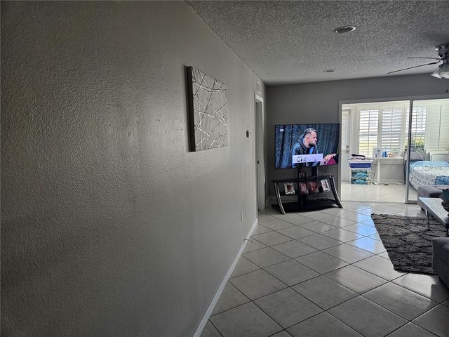 2900 GROVEWOOD BOULEVARD E C, Palm Harbor, FL 34683