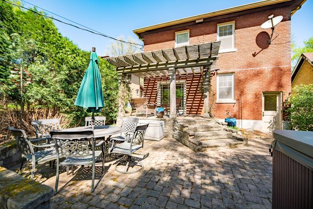 1127 Audubon Road, Park Hills, KY 41011