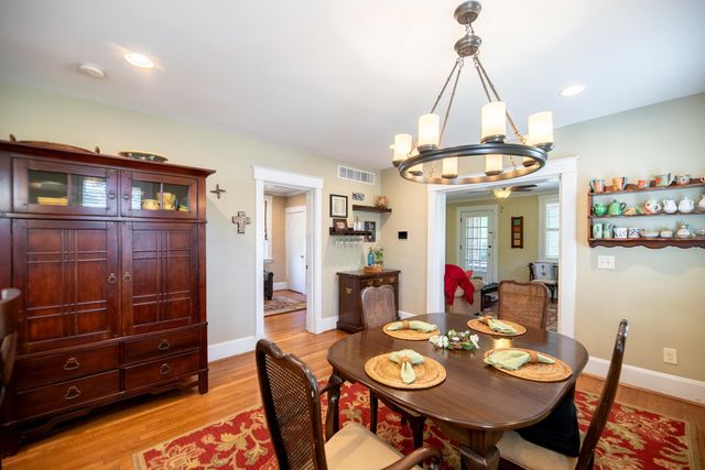 1127 Audubon Road, Park Hills, KY 41011