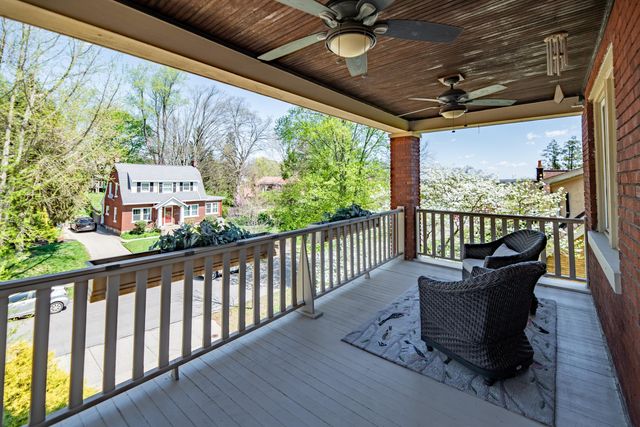 1127 Audubon Road, Park Hills, KY 41011
