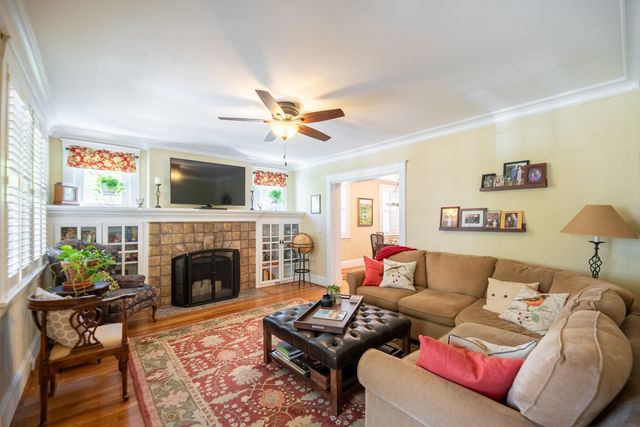 1127 Audubon Road, Park Hills, KY 41011
