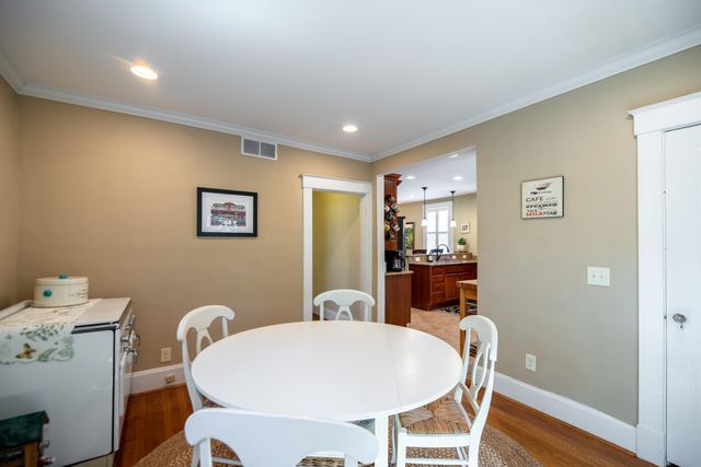 1127 Audubon Road, Park Hills, KY 41011