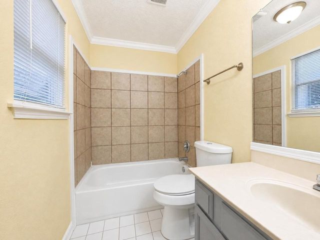 12300 Brookglade Circle 74, Houston, TX 77099