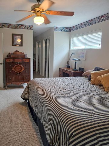 211 Brazos Hill Lane, Sealy, TX 77474
