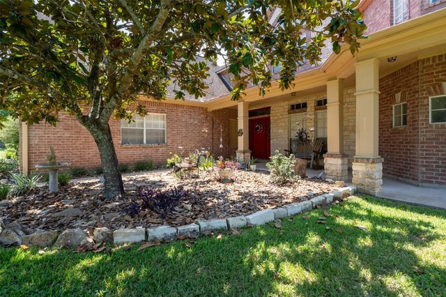 211 Brazos Hill Lane, Sealy, TX 77474