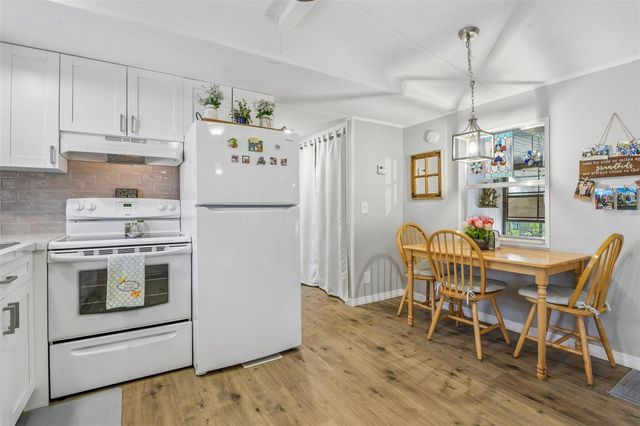 3204 POND HOLLOW STREET, Wesley Chapel, FL 33543