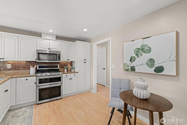 13422 128th Place NE, Kirkland, WA 98034