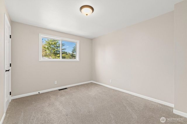 13422 128th Place NE, Kirkland, WA 98034