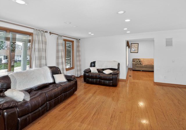 625 Lewis STREET, Burlington, WI 53105