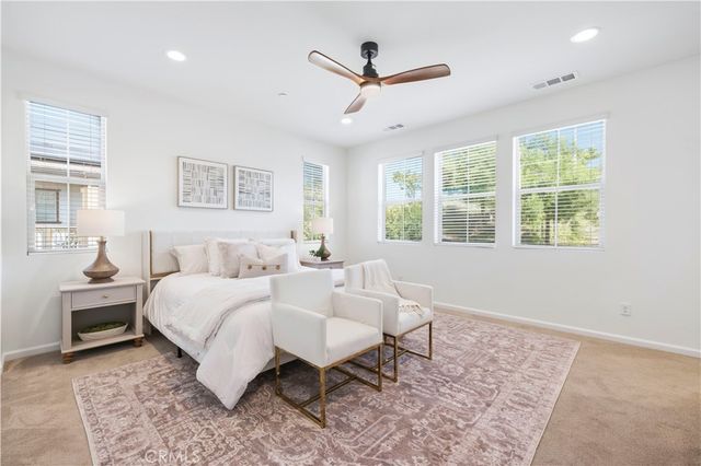 27314 Weldon Way, Saugus, CA 91350