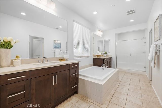 27314 Weldon Way, Saugus, CA 91350