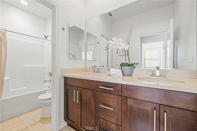 27314 Weldon Way, Saugus, CA 91350