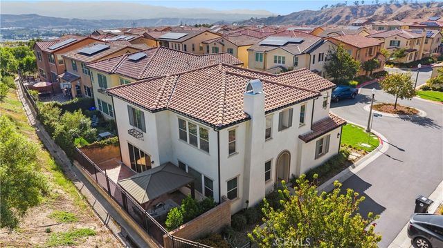 27314 Weldon Way, Saugus, CA 91350