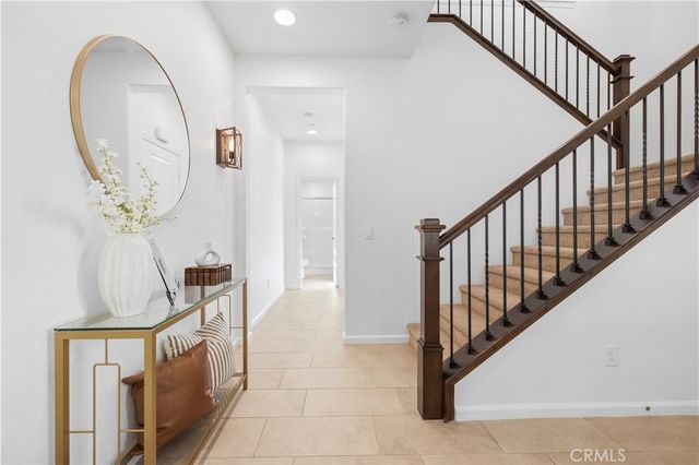 27314 Weldon Way, Saugus, CA 91350