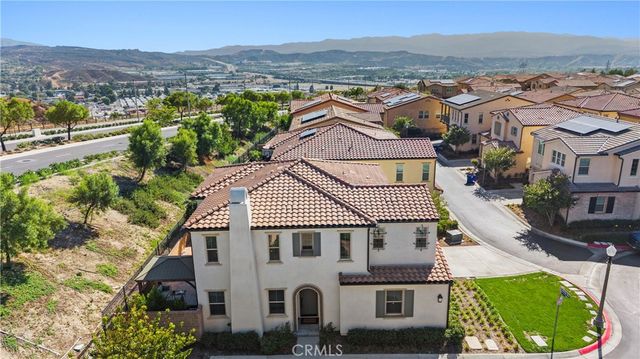 27314 Weldon Way, Saugus, CA 91350