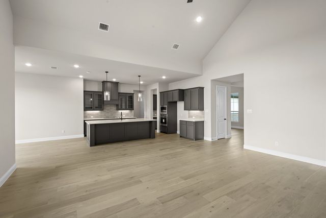 231 Cotopaxi Drive, Red Oak, TX 75154