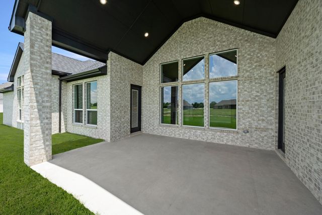 231 Cotopaxi Drive, Red Oak, TX 75154